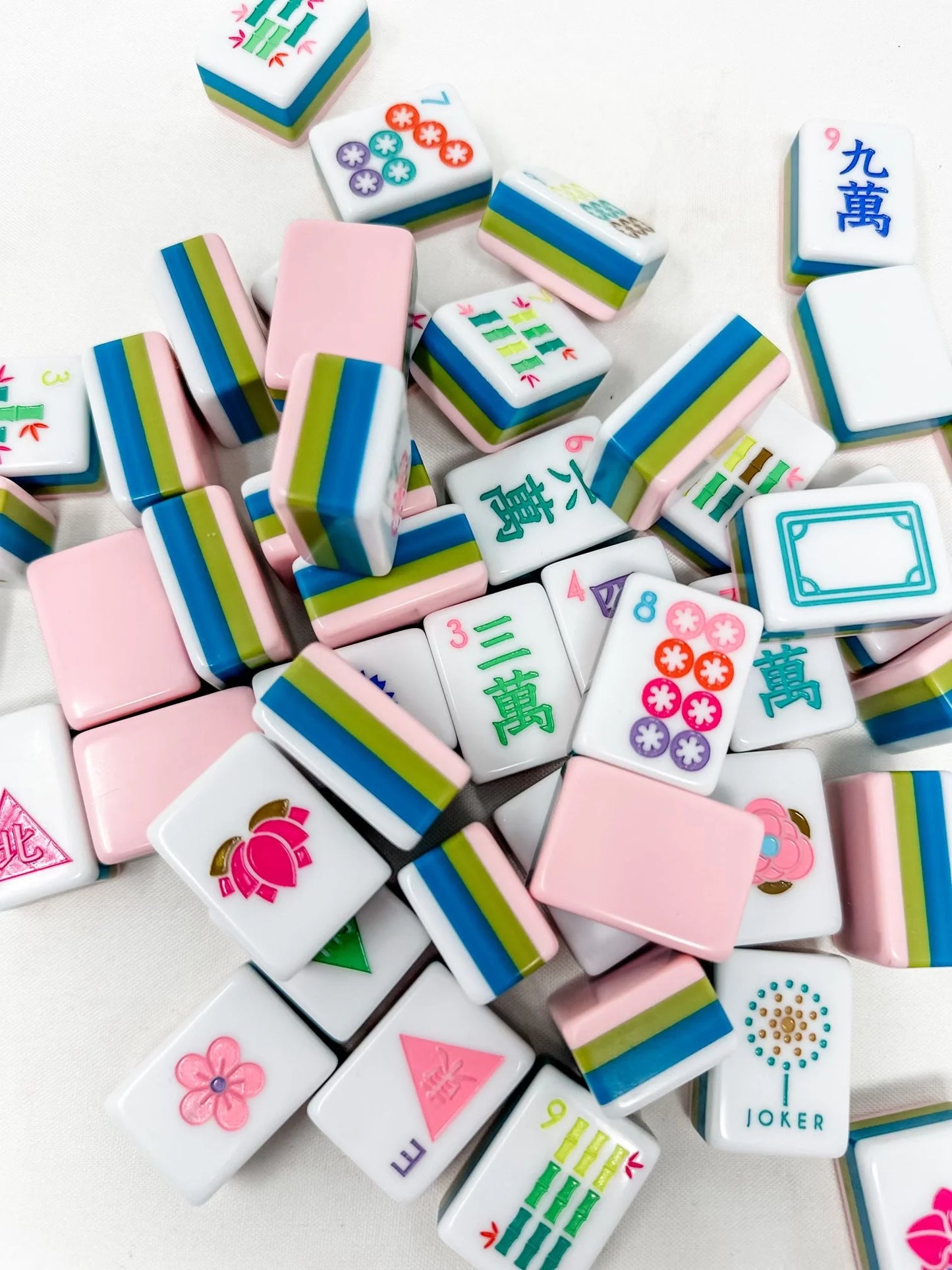 Oh My Mahjong La Fete tile set  