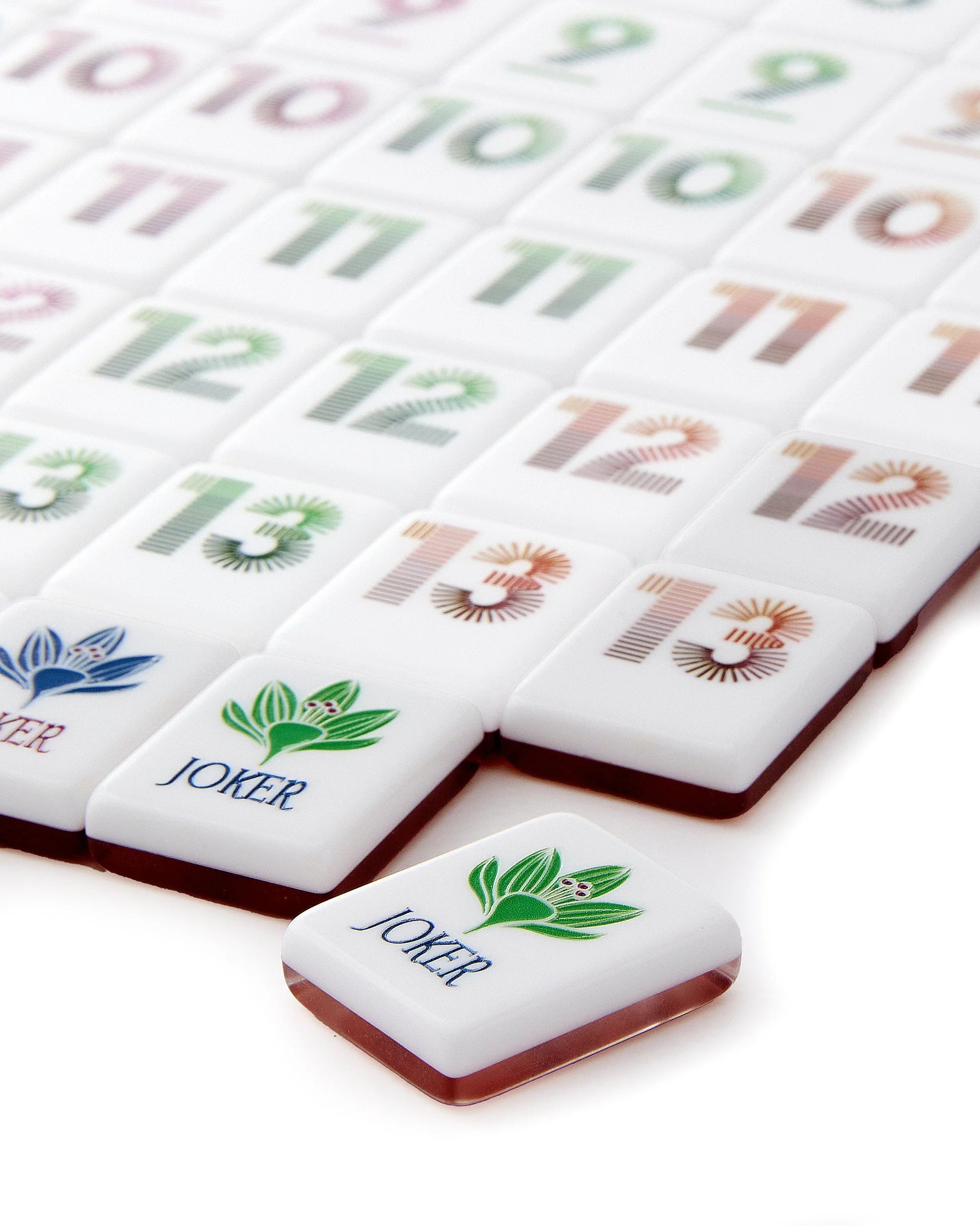 Oh My Mahjong Heritage Rummi tile set close up of flower joker tile